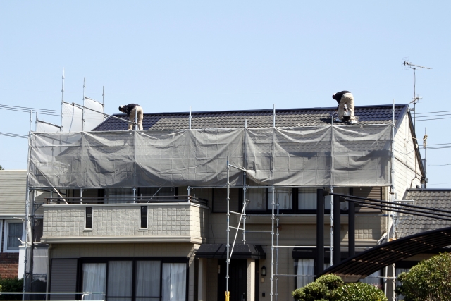 太陽光発電を後付けする費用はどのくらい？費用や注意点を解説